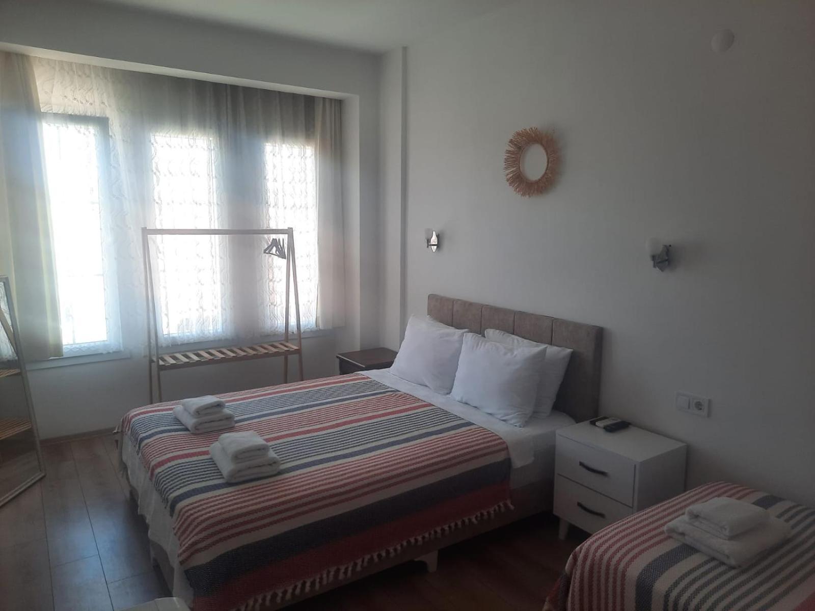 Adil Pansiyon Çeşme エクステリア 写真